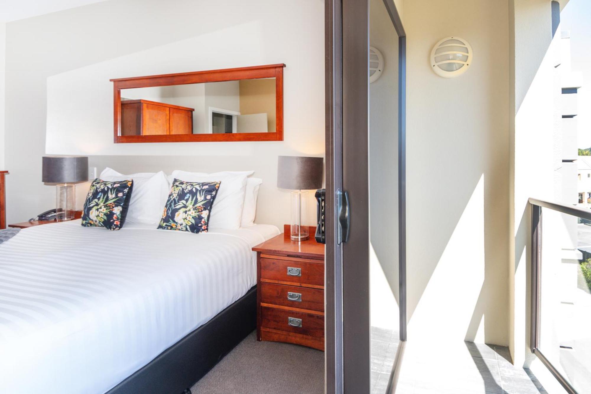Portside Hotel