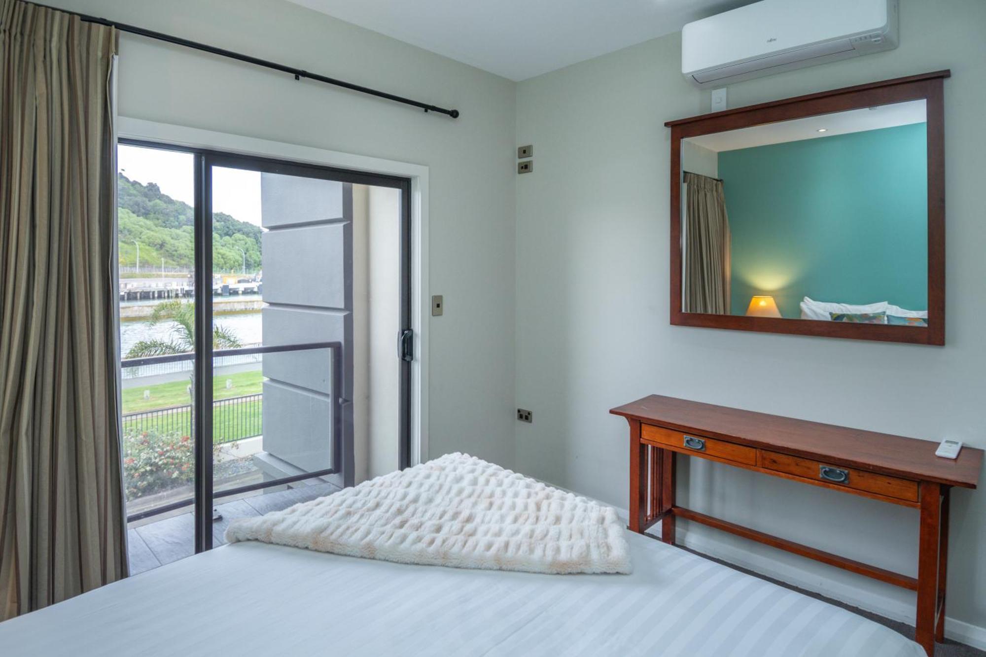 Hotel Portside 4*